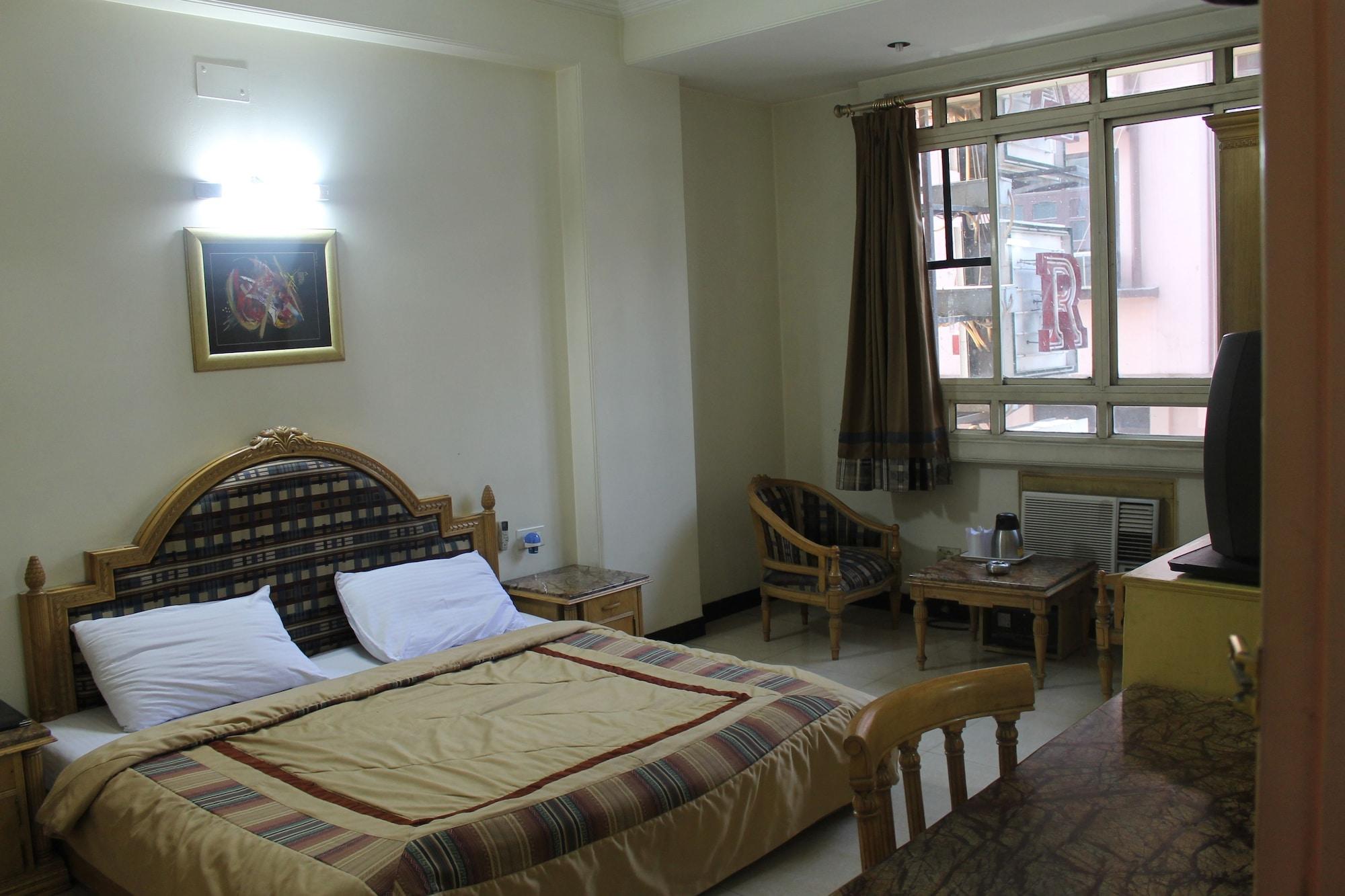 Hotel Sunstar Residency Дели Экстерьер фото