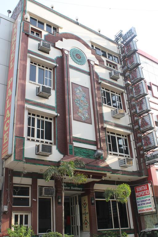 Hotel Sunstar Residency Дели Экстерьер фото